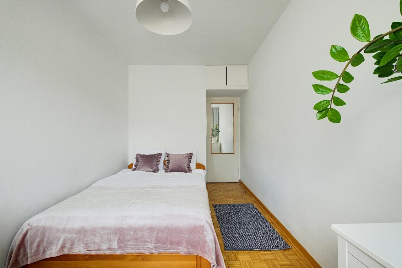 2 Bedroom Apt In Heart Of Warsaw Zgoda 9 Tv70 Exterior photo